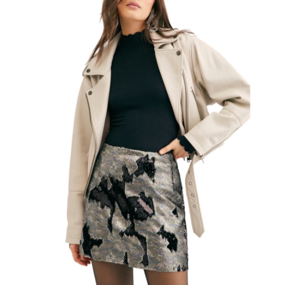 FREE PEOPLE | Skinny Sequin Mini Skirt